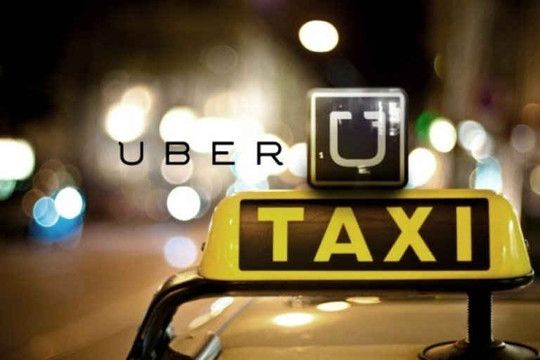 Đề xuất gắn phù hiệu cho Uber và GrabTaxi