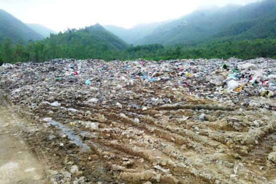 Bãi chôn lấp chất thải rắn TX An Nhơn (Bình Định): Quá tải, ô nhiễm trầm trọng