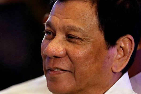 Tổng thống Philippines Rodrigo Duterte ký Hiệp định Paris về BĐKH