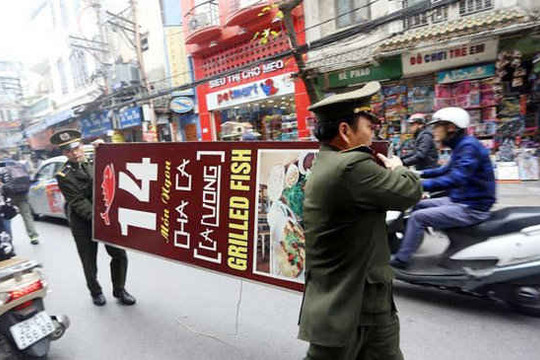 Hà Nội ra quân lập lại trật tự đô thị, đòi lại vỉa hè cho người đi bộ