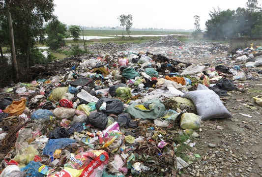 Nghệ An: Bãi rác thải tự phát gây ô nhiễm nghiêm trọng