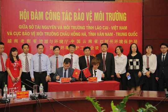 Hợp tác bảo vệ môi trường giữa Lào Cai và Vân Nam (Trung Quốc)