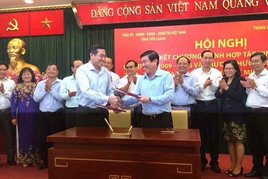 TP.HCM và Tiền Giang: Ký kết 14 lĩnh vực hợp tác giai đoạn 2017 - 2020