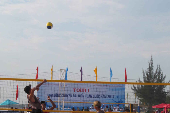Khai mạc giải bóng chuyền bãi biển toàn quốc năm 2017