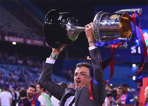 HLV Enrique chia tay Barca bằng danh hiệu Cúp nhà vua