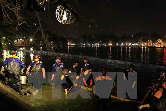 Hà Nội: Lấy ý kiến cộng đồng người dân về nạo vét Hồ Gươm