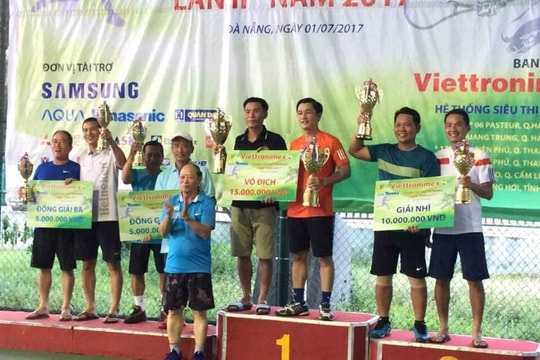 Toàn bộ giải thưởng "Giải Tennis tranh cúp Viettronimex lần II-2017" dùng để xây dựng nhà tình nghĩa