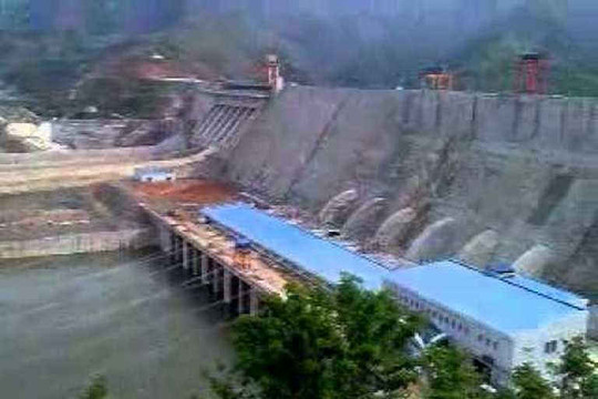 Thủy điện trên bậc thang sông Đà đủ điều kiện chống lũ năm 2017
