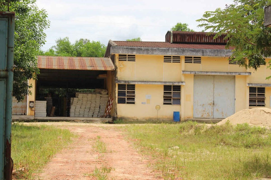 Thừa Thiên Huế: Dân bức xúc vì xưởng sản xuất thuốc trừ sâu gây ô nhiễm