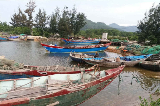 Thừa Thiên Huế, Quảng Trị chủ động ứng phó với bão số 4