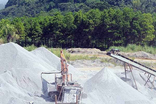 Hàng keo tai tượng và quyết tâm BVMT ở mỏ đá Phúc Ứng - Tuyên Quang
