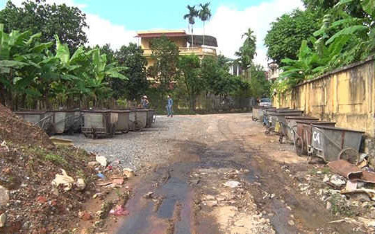 Thành phố Hà Giang: Người dân kêu cứu vì Bãi tập kết xe gom rác gây ô nhiễm