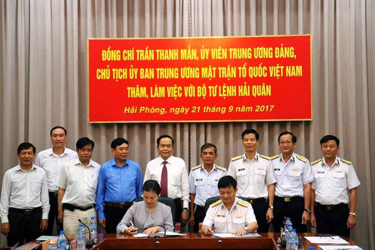 Mặt trận tổ quốc Việt Nam ký quy chế phối hợp với Bộ tư lệnh Hải Quân