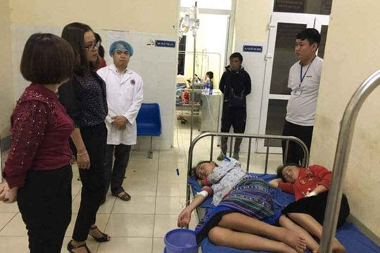 Lào Cai: Xử phạt hành chính trường học có 73 học sinh bị ngộ độc không lưu mẫu thức ăn