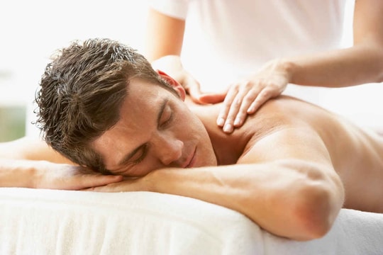 Hà Nội: Mâu thuẫn trả tiền massage, nam thanh niên thiệt mạng