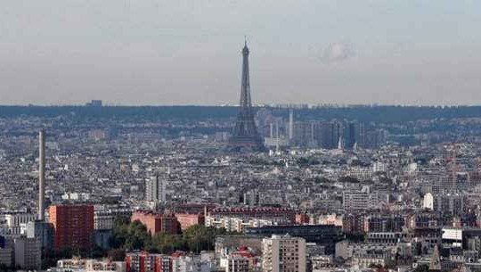Paris sẽ cấm xe ô tô chạy bằng động cơ đốt trong vào năm 2030