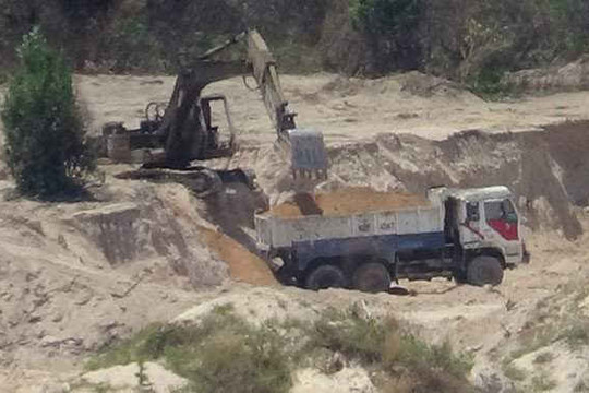 Bình Thuận: Xử lý triệt để tình trạng khai thác khoáng sản trái phép tại huyện Hàm Tân