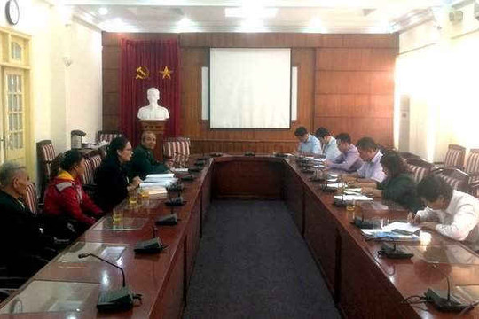 Thứ trưởng Nguyễn Thị Phương Hoa tiếp 6 đoàn khiếu nại, tố cáo về đất đai