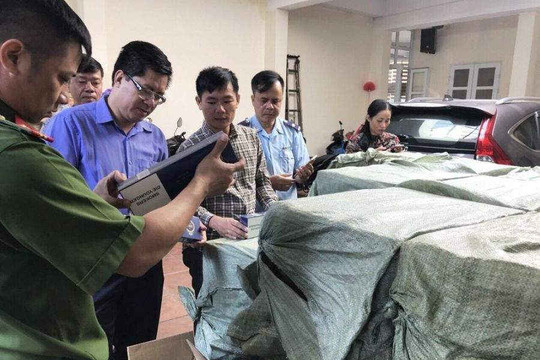Quảng Ninh: Bắt giữ 55.000 bao thuốc lá nhập lậu