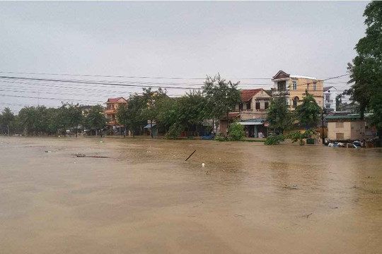 Thừa Thiên Huế: 17 người thương vong, hơn 71.000 ngôi nhà ngập do lũ