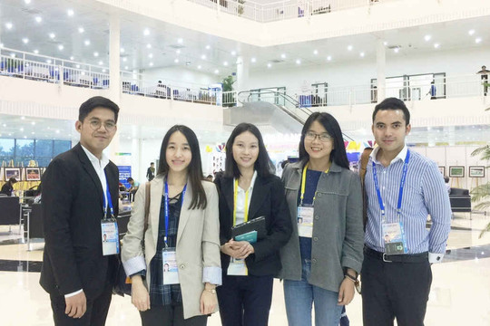 Tuần lễ cấp cao APEC 2017 trong mắt bạn bè quốc tế