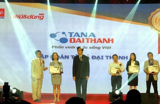 Máy lọc nước R.O Tân Á được bình chọn Top 10 Sản phẩm Tin & Dùng Việt Nam 2017