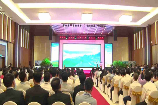 Lãnh đạo Bộ TN&MT tham dự hội nghị xúc tiến đầu tư tỉnh Sơn La năm 2017