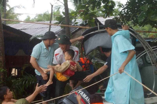 Kiên Giang,Cà Mau: Hàng ngàn người dân đã trở về nhà sinh hoạt bình thường sau khi bão suy yếu