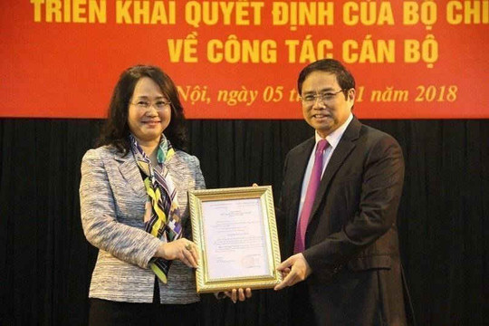Trao Quyết định phân công bà Lâm Thị Phương Thanh giữ chức Bí thư Tỉnh uỷ Lạng Sơn ​​​​​​​