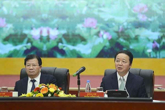 Phó Thủ tướng Trịnh Đình Dũng dự Hội nghị triển khai kế hoạch năm 2018 ngành TN&MT