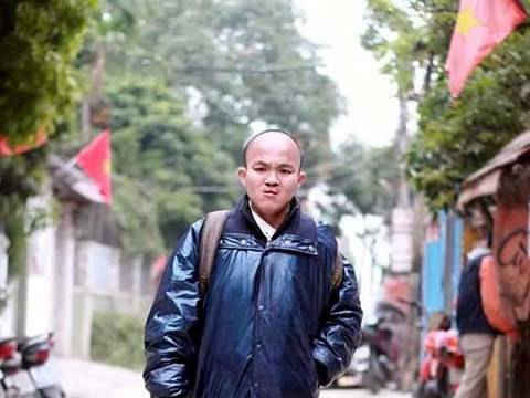 Chàng trai khuyết tật ăn chay trường đi bộ xuyên Việt bảo vệ động vật