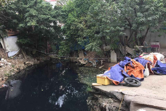 Hà Nội: Dân khắc khoải chờ ngày sông chết được hồi sinh
