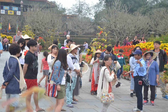 Khu Di sản Huế đón hơn 117.000 lượt khách tham quan trong dịp Tết