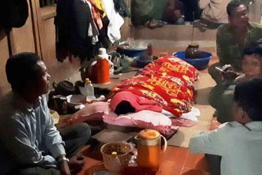 Nghệ An: Vụ ngộ độc khiến 3 người chết là do ngâm rượu lá ngón