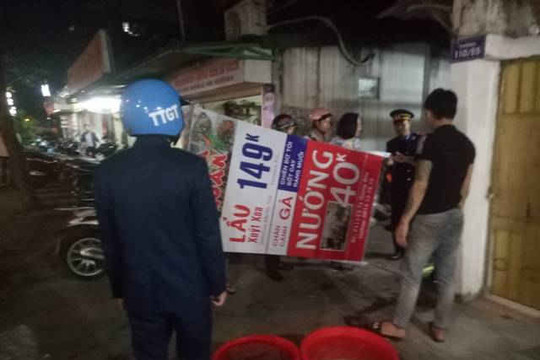 Hà Nội: Ra quân lập lại trật tự đô thị, vệ sinh môi trường tại phường Bách Khoa