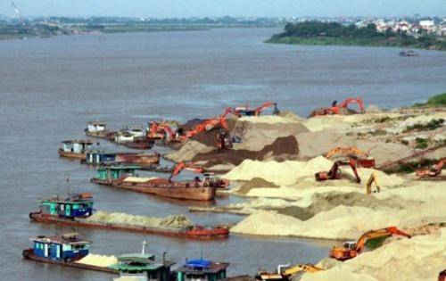 Phó Thủ tướng chỉ đạo tăng cường quản lý cát sỏi, chống đầu cơ tăng giá