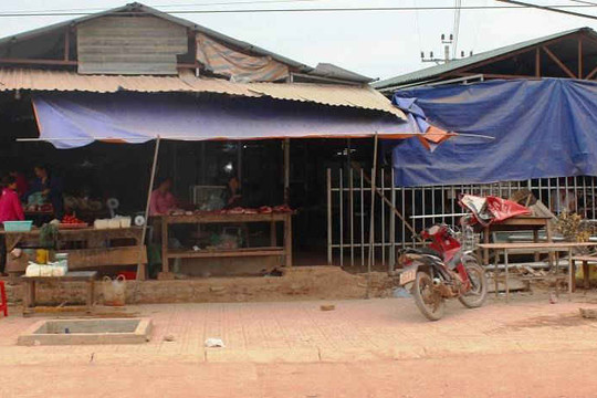 Nậm Pồ - Điện Biên: Lùm xùm vụ Bí thư xã xây chợ tư nhân trên đất nông nghiệp  -  Bài 3: Yếu kém trong quản lý