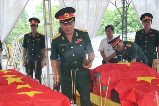 Quảng Trị: Lễ đón nhận và truy điệu hài cốt liệt sỹ Việt Nam hy sinh tại Lào
