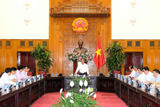 Thủ tướng Nguyễn Xuân Phúc chủ trì cuộc họp về xây dựng Chính phủ điện tử