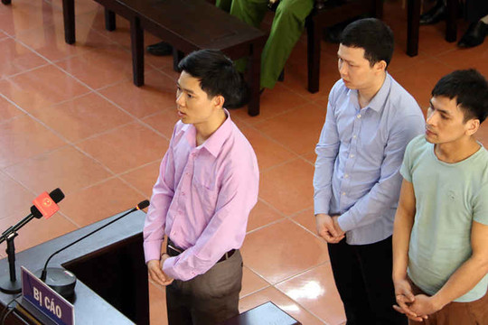 Hoà Bình: Xét xử bác sĩ Hoàng Công Lương vụ 8 bệnh nhân chạy thận tử vong