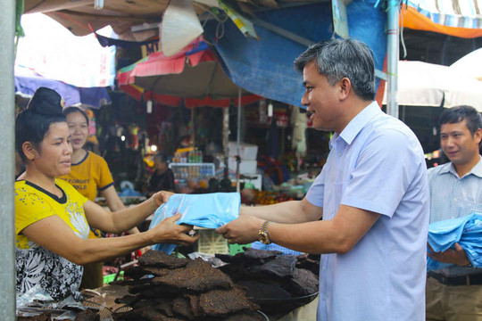 Điện Biên: Chung tay “giải quyết ô nhiễm nhựa và túi nolon”