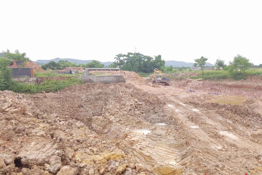 Yên Dũng - Bắc Giang: Sở TN&MT đề nghị kiểm tra, xử lý nghiêm tình trạng khai thác đất sét trái phép