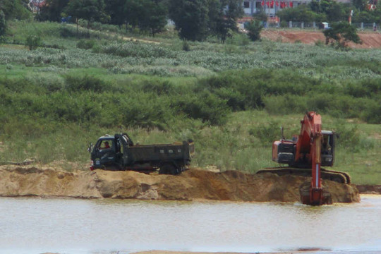 Bình Định: Sông Lại Giang “chịu trận” thêm một doanh nghiệp khai thác không phép