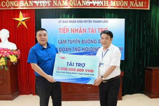 TNG Holdings Việt Nam tài trợ làm đường nông thôn tại Hà Nam