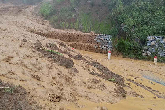 Các huyện miền núi Thanh Hóa thiệt hại nặng sau bão số 4, các địa và đang khẩn trương khắc phục hậu quả