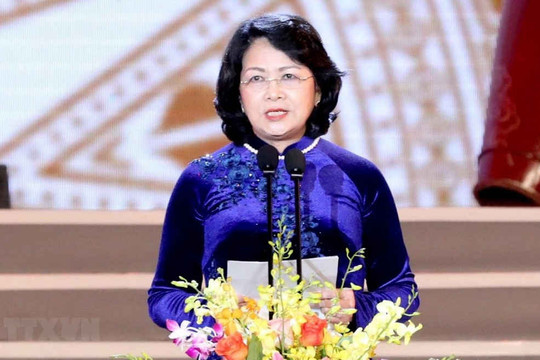 Bà Đặng Thị Ngọc Thịnh giữ chức quyền Chủ tịch nước CHXHCN Việt Nam