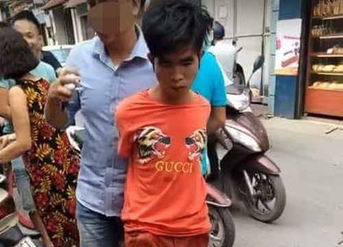 Hà Nội: Thanh niên xông vào cướp tiệm vàng, bị bắt tại trận
