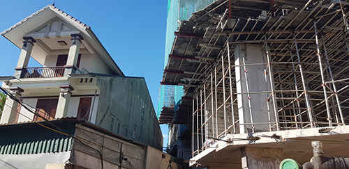 Hà Tĩnh: Những nghi vấn về tòa nhà Winhouse chen giữa khu dân cư, nứt nhà dân