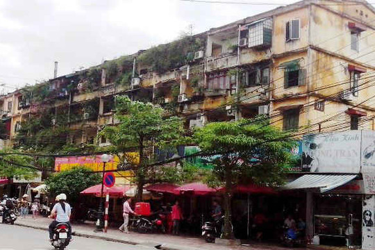 Hà Nội: Đề xuất cưỡng chế phá dỡ chung cư cũ xuống cấp “nguy hiểm”