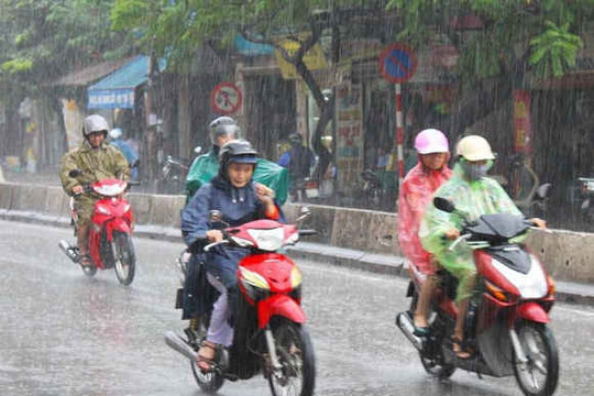 Miền Bắc mưa dông, nguy cơ lũ quét và sạt lở đất tại Bắc Giang và Hòa Bình